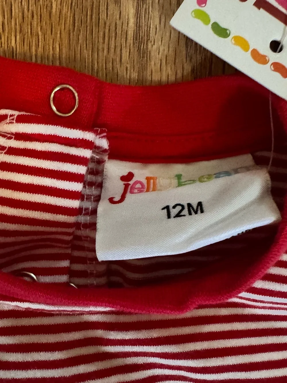 NWT Jellybean 12 month romper In flawless condition.  Embroidered ducks and hear